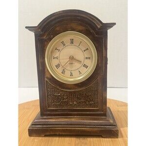 Vintage Resin Quartz Roman Numeric Mantel Clock 8” Tall MCM Decorative Piece